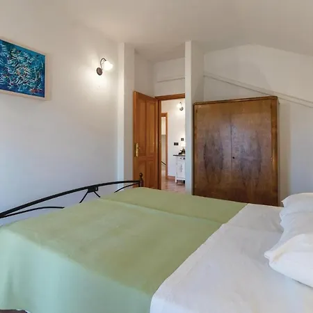 別荘 Klarinska Br Iv *