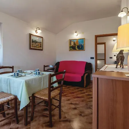 Stunning In With Kitchen Holiday home