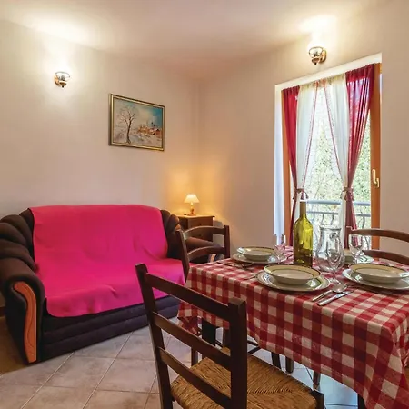 Stunning In With Kitchen