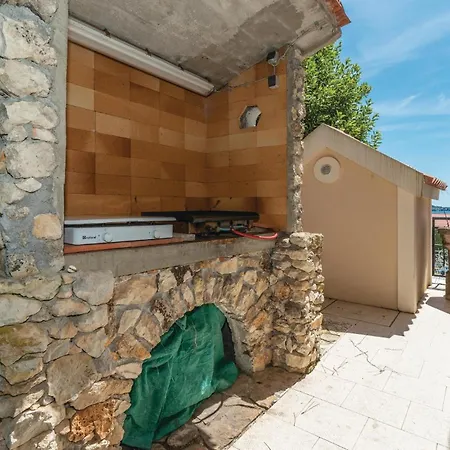 Stunning In With Kitchen *