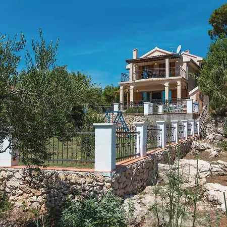 Stunning In With Kitchen Holiday home Preko