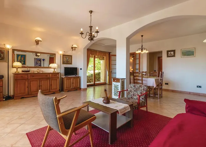 Дом отдыха Klarinska Br Iv