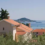 Klarinska Br Iv בית נופש *
