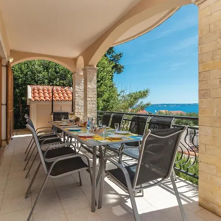 Klarinska Br Iv Feriehus