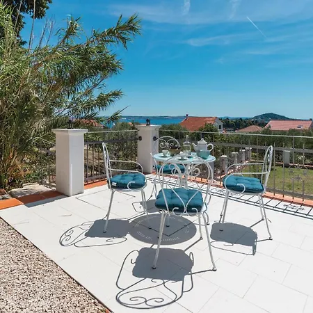 Feriehus Klarinska Br Iv Preko